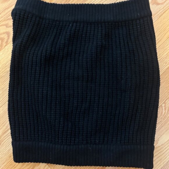 lululemon Falling Freely Neck Warmer - Picture 5 of 6